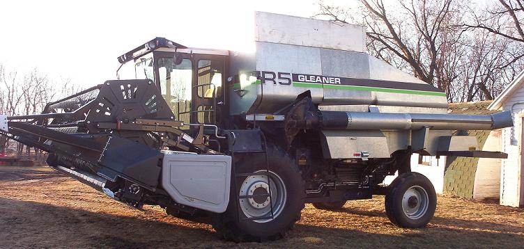 gleaner r5 combine