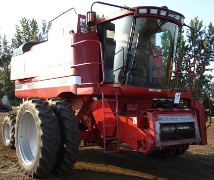 Case IH 2388 Combine