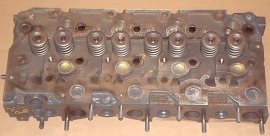 Kubota
                            V2403 cylinder head, Kubota L5030 cylinder
                            head